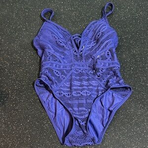 NWT Becca one piece-medium